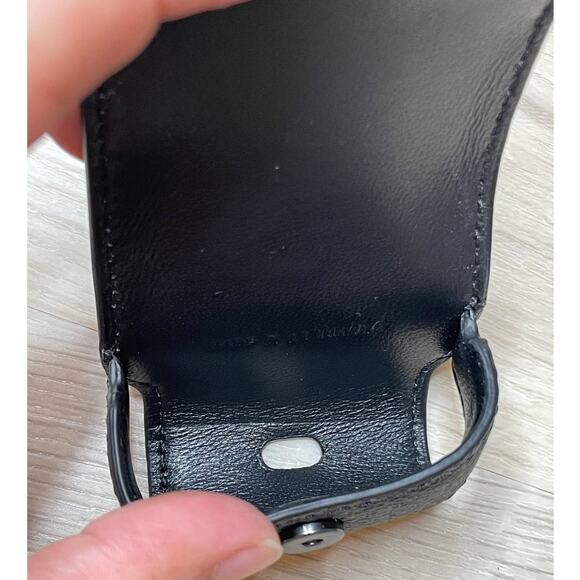 Coach Earbuds Case for the AirPods Pro Case - Picture 5 of 5